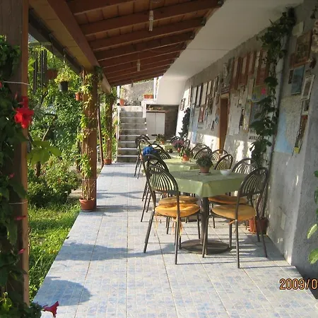 Bed & Breakfast Marietta *